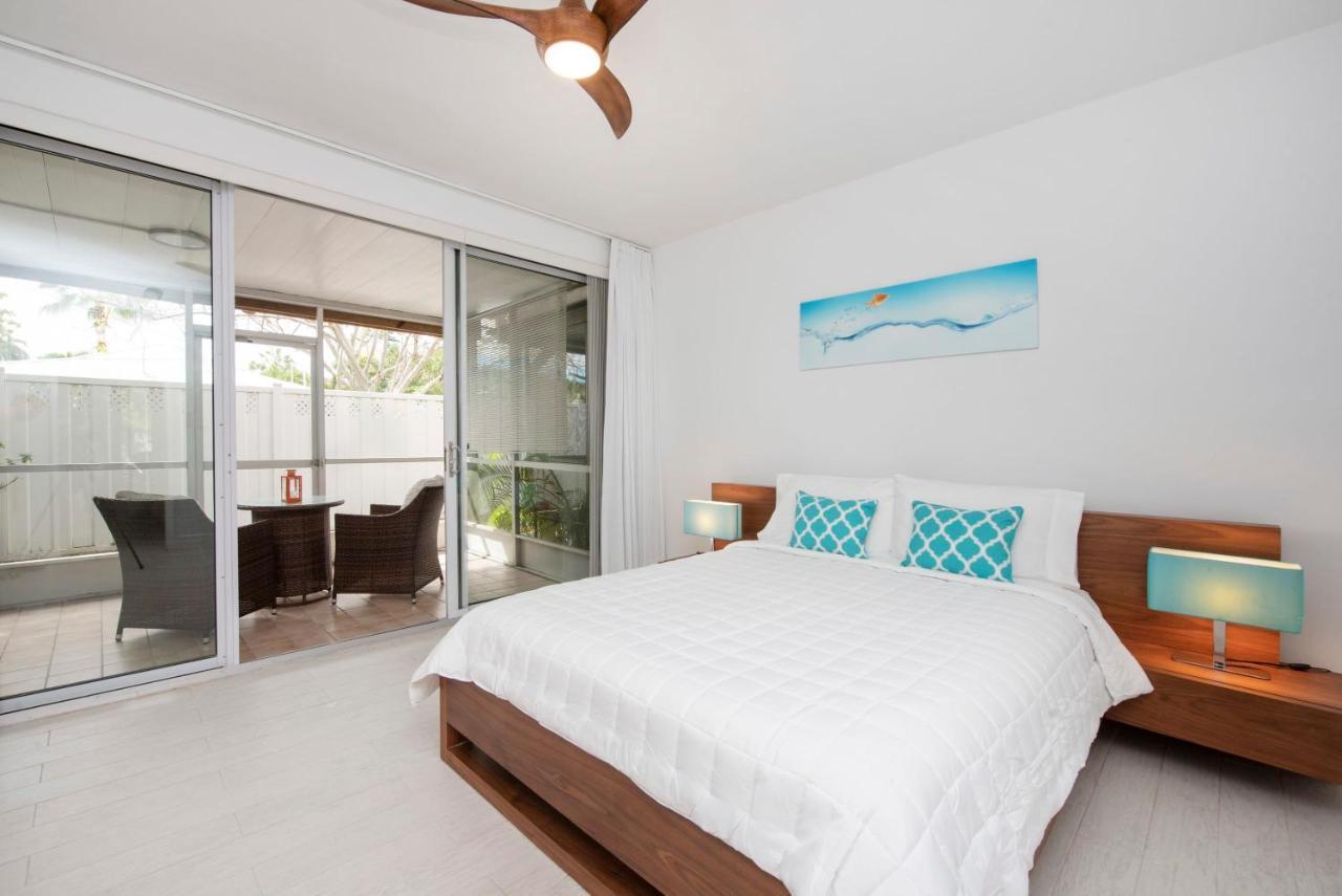 Beach Living At Island Pine Villas Blse George Town Exterior photo