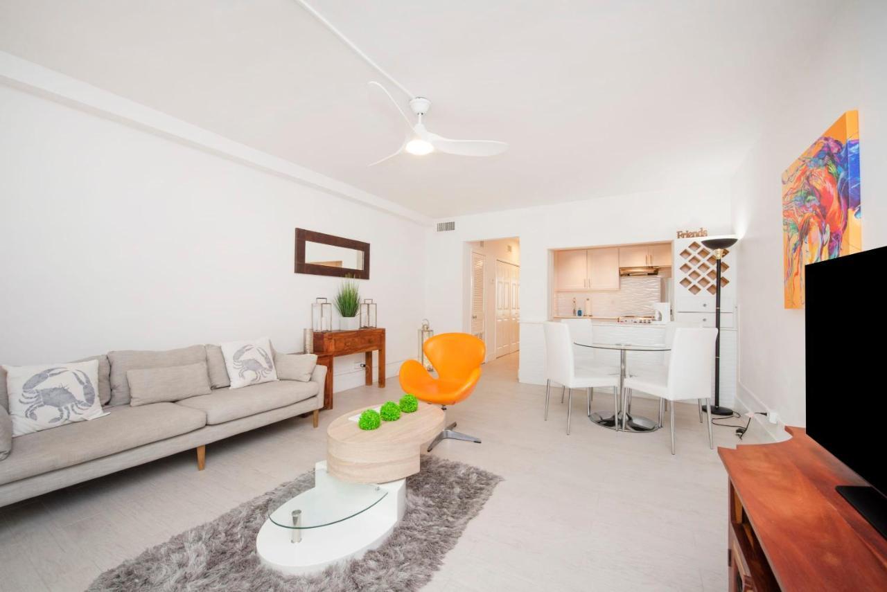 Beach Living At Island Pine Villas Blse George Town Exterior photo