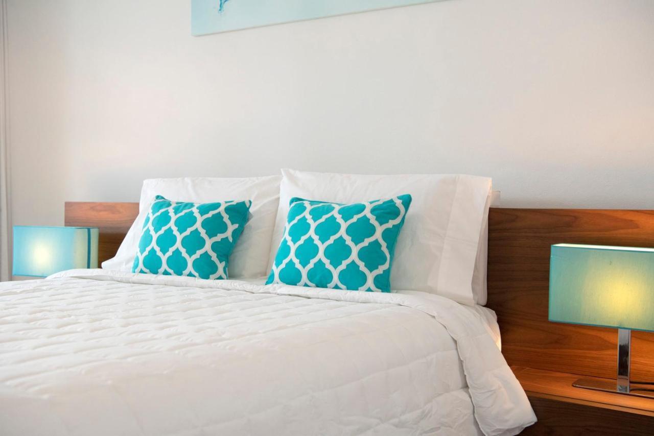 Beach Living At Island Pine Villas Blse George Town Exterior photo